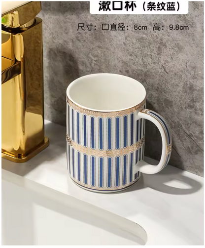 Luxury Irregular Stripe Ceramic Soap Dish with Drainage – Modern Bathroom Organizer