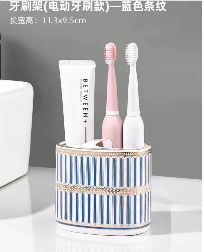 Luxury Irregular Stripe Ceramic Soap Dish with Drainage – Modern Bathroom Organizer
