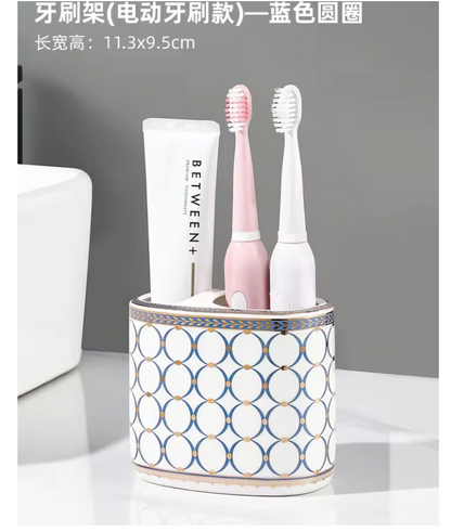 Luxury Irregular Stripe Ceramic Soap Dish with Drainage – Modern Bathroom Organizer
