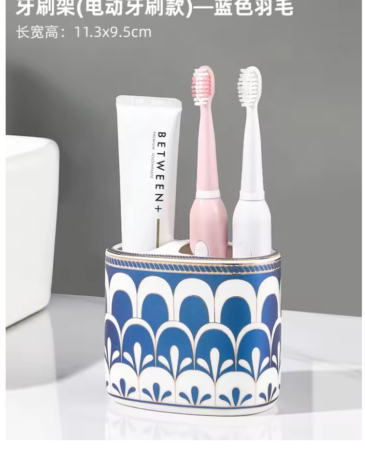 Luxury Irregular Stripe Ceramic Soap Dish with Drainage – Modern Bathroom Organizer